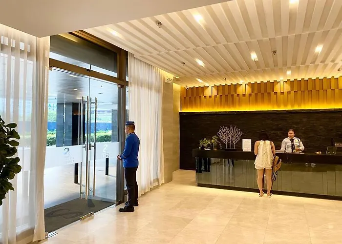 Claysky Staycation Cozy Modern 1br Unit Near Moa With Netflix & Hbo Max Apartment Manila