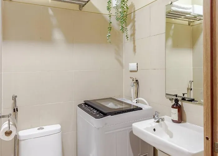 Claysky Staycation Cozy Modern 1br Unit Near Moa With Netflix & Hbo Max Apartment